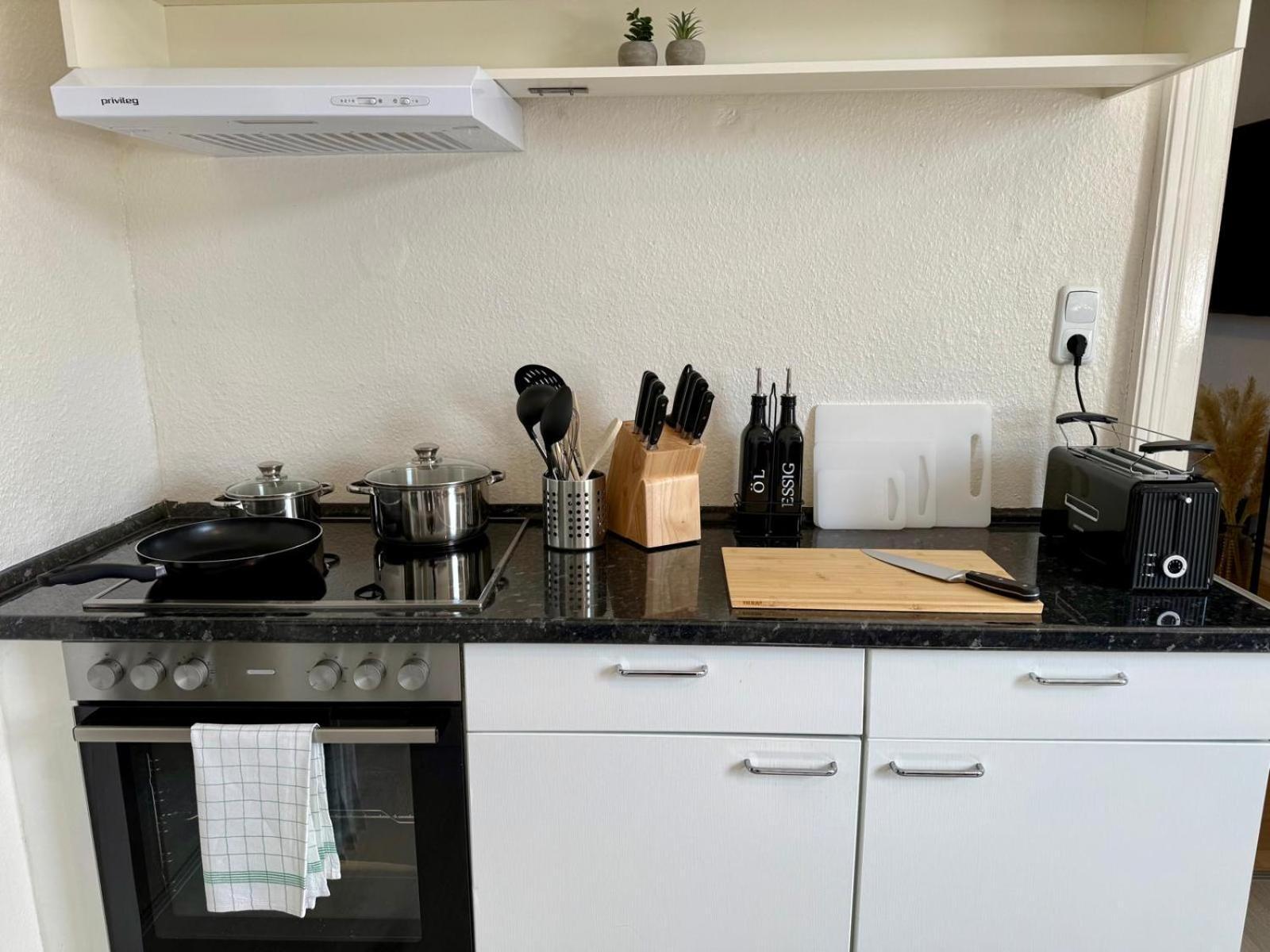 Tt Living Apartments Bonitas & Divinitas I 2 Schlafzimmer I Kueche I Vollbad I Waschmaschine Rellingen Eksteriør bilde
